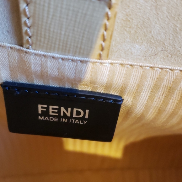 Authentic Fendi 2Jours Small Tote - Picture 5 of 8